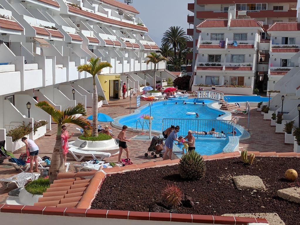 Apartamentos Las Floritas ปลายาเดลาสอเมริกาส ภายนอก รูปภาพ
